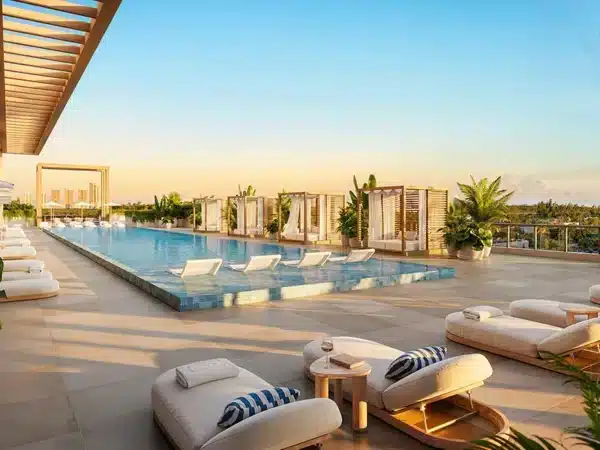 02-The-William-Residences-Pool